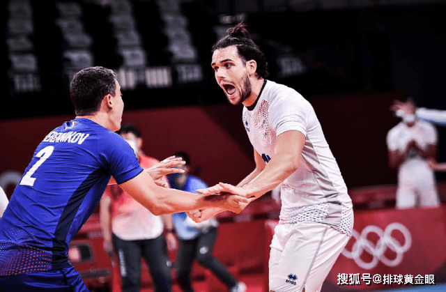 南宫电竞大舞台排球淘汰赛上演强强对话，天山犀牛队读秒扳平漠南飞鹰队，团队配合流畅；观赏性拉满的简单介绍