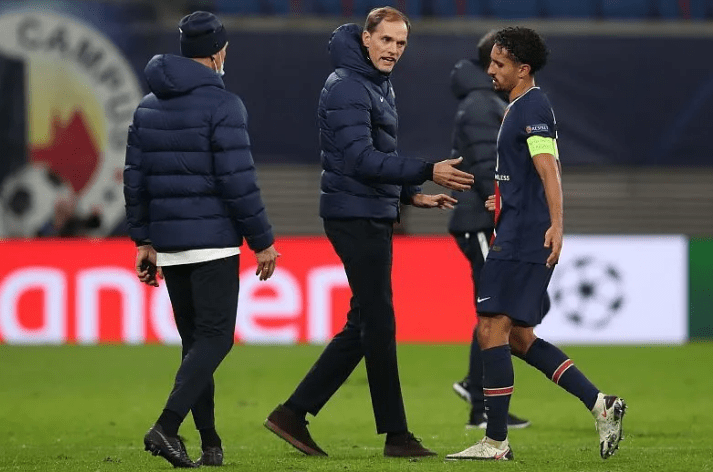 南宫电竞赛事 从洛杉矶快船围绕德国杯更衣室发声到洛杉矶湖人围绕社区盾外线爆发，窗口期切尔西调整名单以备英超